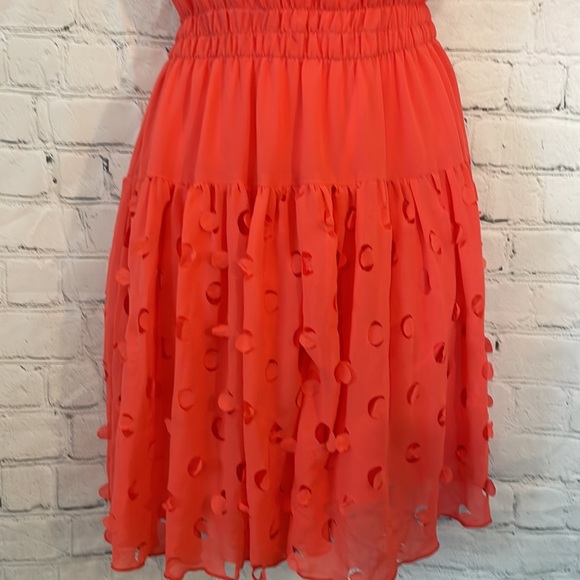 Olive & Oak coral mini dress - Picture 2 of 7